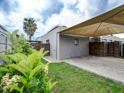 1 bedroom garden cottage to rent in Uitzicht (Durbanville)