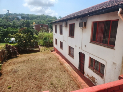 10 bedroom house for sale in Isipingo Rail