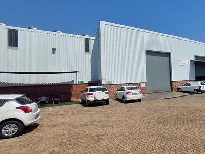 1,600m² Warehouse To Let in Linbro Park