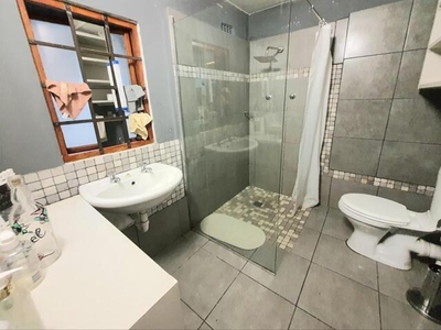 3 bedroom, Cape Town Western Cape N/A