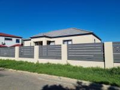 3 Bedroom House for Sale For Sale in Malmesbury - MR596735 -