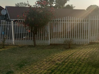 3 Bedroom house for sale in Laudium, Centurion