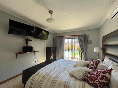 3 bedroom, Kimberley Northern Cape N/A