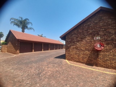 3 Bedroom Sectional Title Rented in Hennopspark