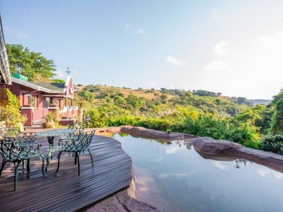 5 bedroom house for sale in Kloof