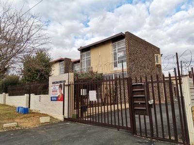 Apartment For Rent In Greenhills, Randfontein