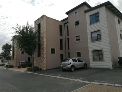 Apartment For Rent In Sonstraal Heights, Durbanville