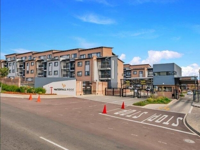Apartment For Rent In Waterfall Ridge, Midrand