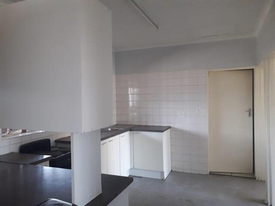 Apartment For Rent In Witbank Ext 45, Witbank