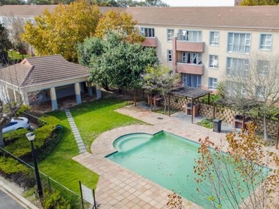 Apartment For Sale In Pinelands, Cape Town