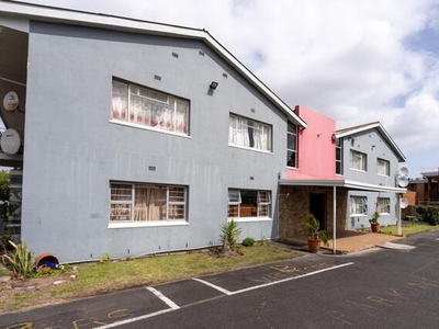 Apartment For Sale In Stikland, Bellville