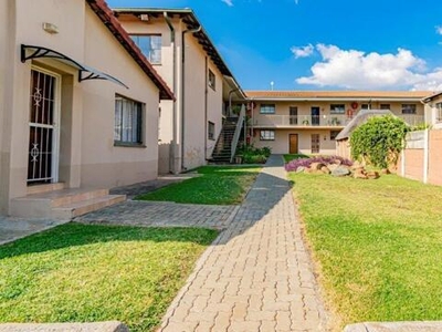 Apartment For Sale In Verwoerdpark, Alberton