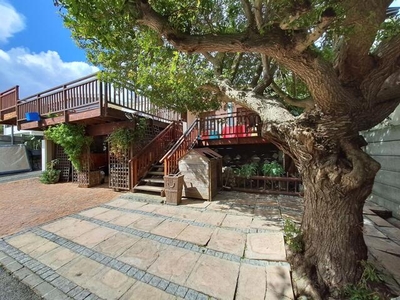 House For Rent In Mansfield, Gordons Bay