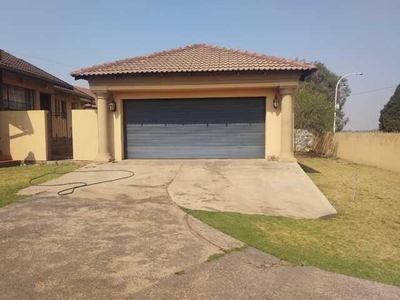 House For Rent In Tasbet Park Ext 1, Witbank