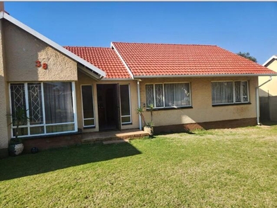 House For Sale In Albemarle Ext 1, Germiston