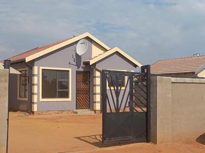 House For Sale In Alliance, Benoni