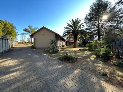 House For Sale In Arborpark, Newcastle