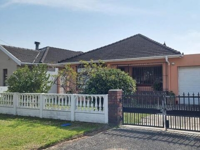House For Sale In Belthorne Estate, Cape Town