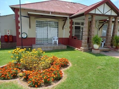 House For Sale In Delville, Germiston