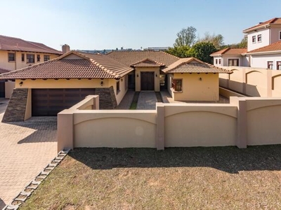 House For Sale In Eagle Canyon Golf Estate, Roodepoort