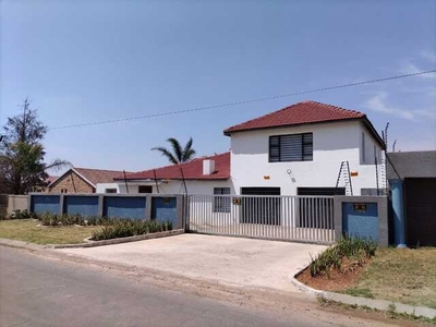 House For Sale In Eike Park, Randfontein