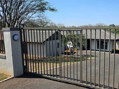 House For Sale In Epworth, Pietermaritzburg