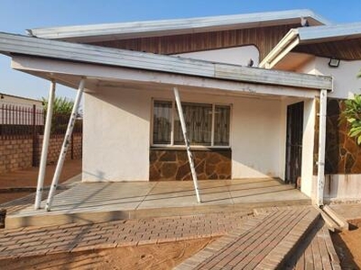 House For Sale In Keimoes, Northern Cape
