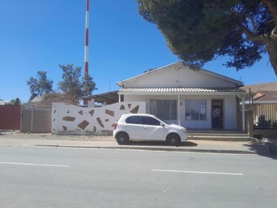 House For Sale In Laingsburg, Western Cape