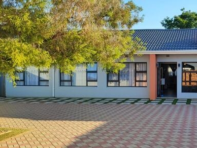 House For Sale In Lindene, Kimberley