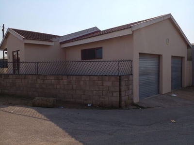 House For Sale In Motherwell Nu 11, Port Elizabeth