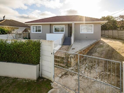 House For Sale In Newton Park, Port Elizabeth