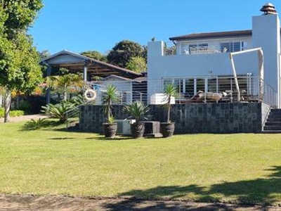 House For Sale In Port Edward, Kwazulu Natal