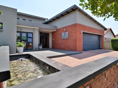 House For Sale In Retire At Midstream, Centurion