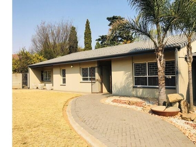 House For Sale In Sasolburg Ext 23, Sasolburg