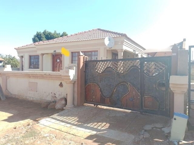 House For Sale In Soshanguve L, Soshanguve