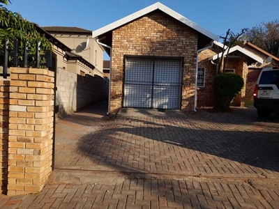 House For Sale In West Acres Ext 13, Nelspruit