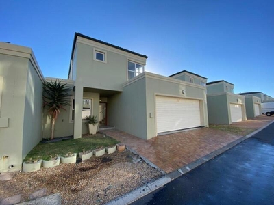Townhouse For Rent In Big Bay, Blouberg