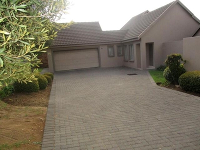 Townhouse For Rent In Brooklands Lifestyle Estate, Centurion