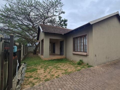 Townhouse For Rent In Stonehenge, Nelspruit