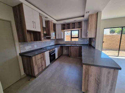 Townhouse For Sale In Bendor, Polokwane