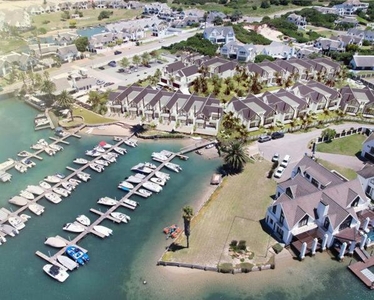 Townhouse For Sale In Canals, St Francis Bay