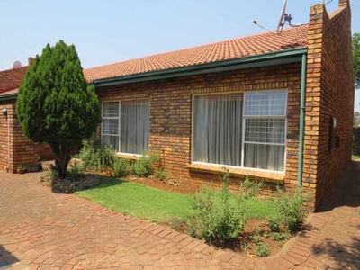 Townhouse For Sale In Mayberry Park, Alberton