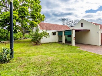 Townhouse For Sale In Paarl South, Paarl