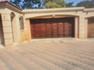 Townhouse For Sale In Polokwane Central, Polokwane