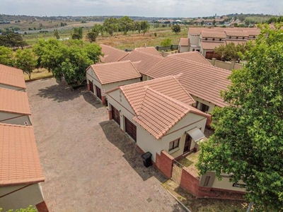 Townhouse For Sale In Rietvlei Ridge Country Estate, Pretoria