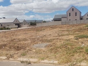 823 m² Land available in Vredenburg