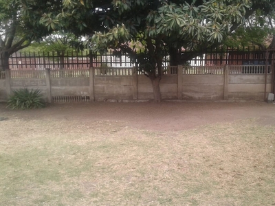 2 Bedroom Apartment / flat to rent in Secunda Central