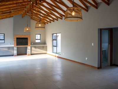 4 Bedroom Modern Home with a Bushveld Ambiance in Landsmeer Equestrian Estate