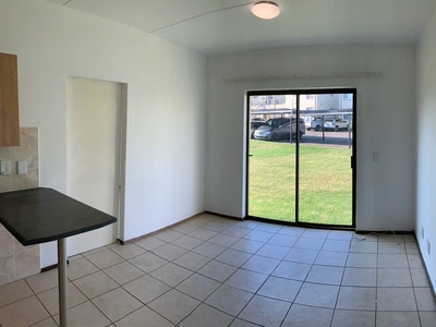 1 Bedroom Apartment Sold in Parkrand
