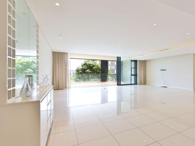 3 Bedroom penthouse to rent in Houghton Estate, Johannesburg